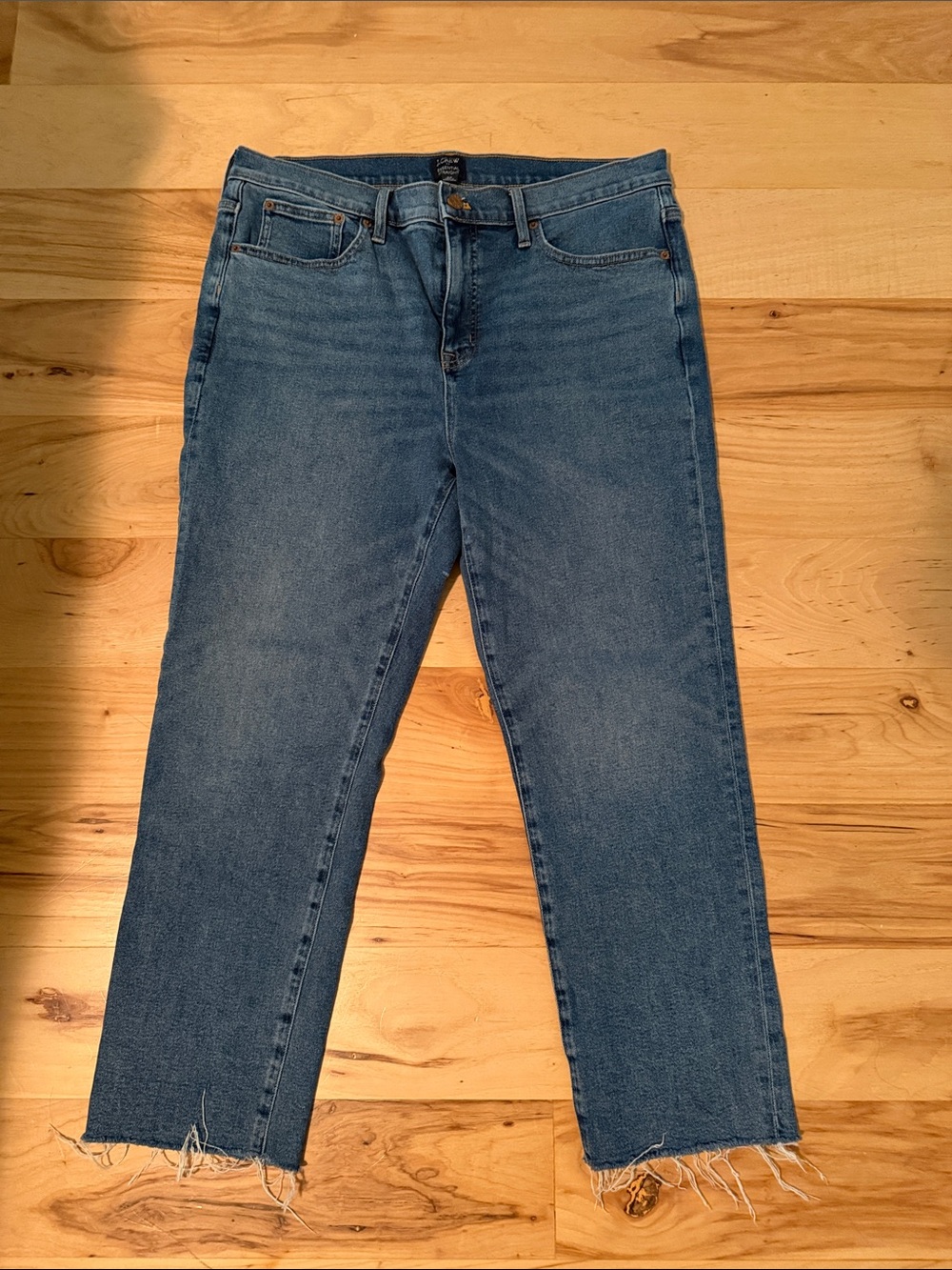 J.Crew Essential Straight Jeans Size 32 Medium Wash Raw Hem